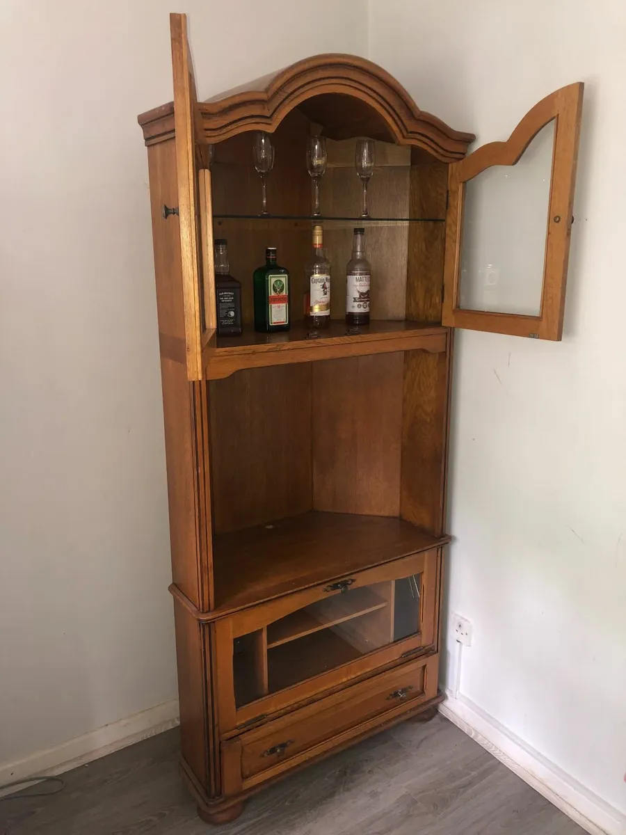Vintage kitchen dresser / corner display cabinet - Image 3
