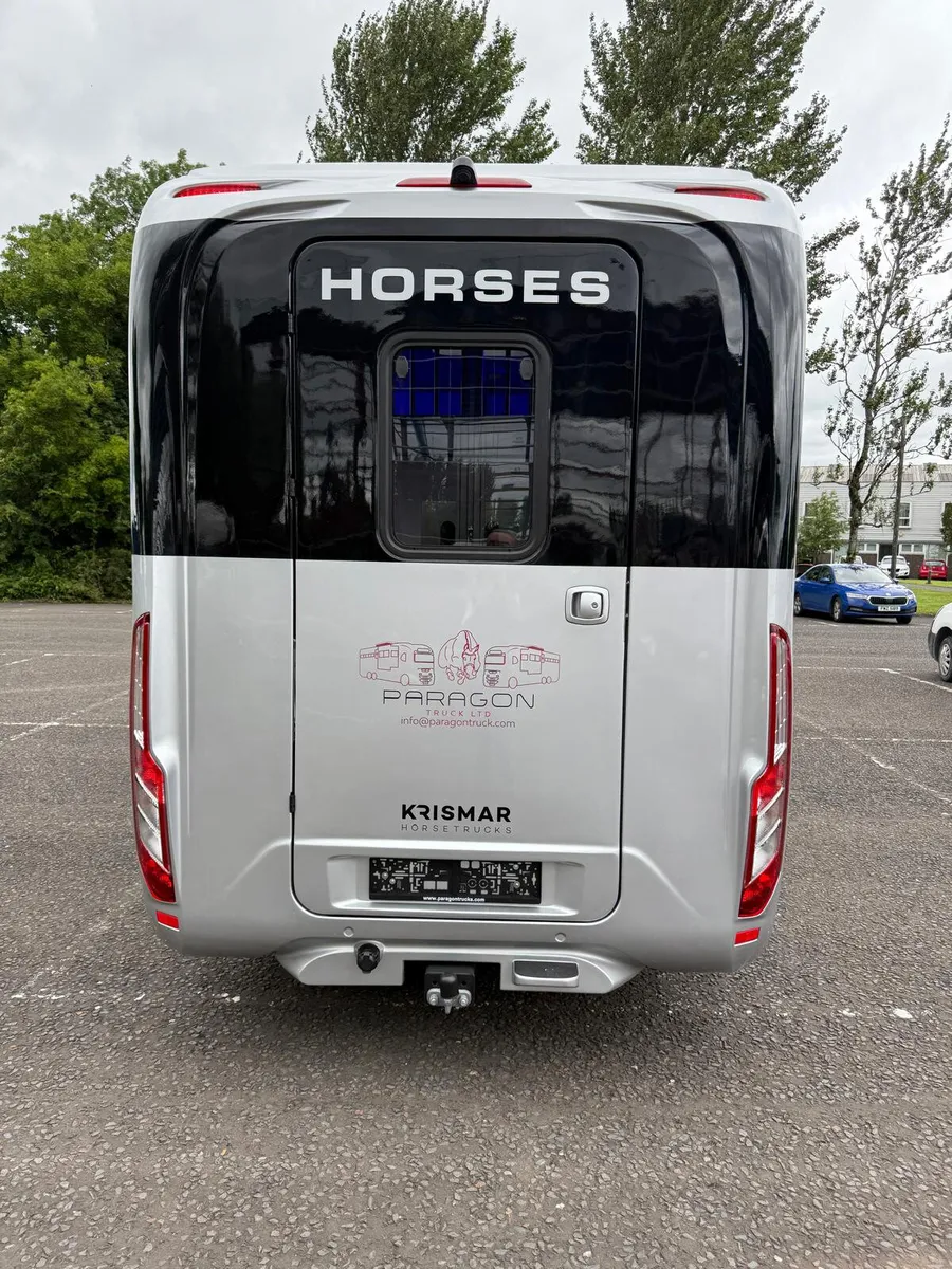 New 2025 Renault Master - Image 4