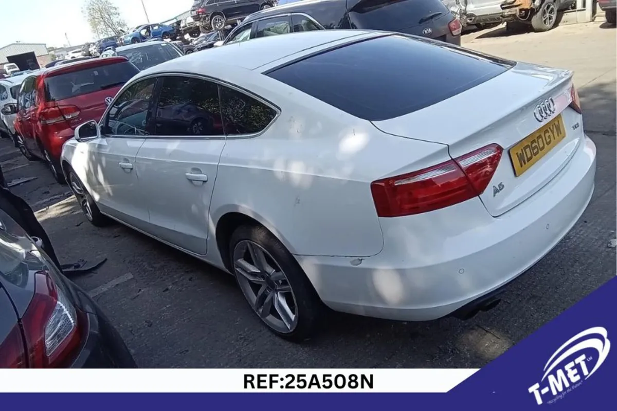 2011 AUDI A5 BREAKING FOR PARTS - Image 4