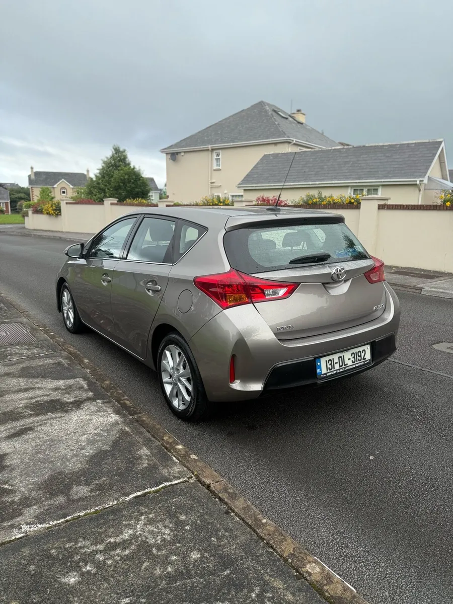 2013 AURIS NCT 09-25 TAX 07-25 - Image 3