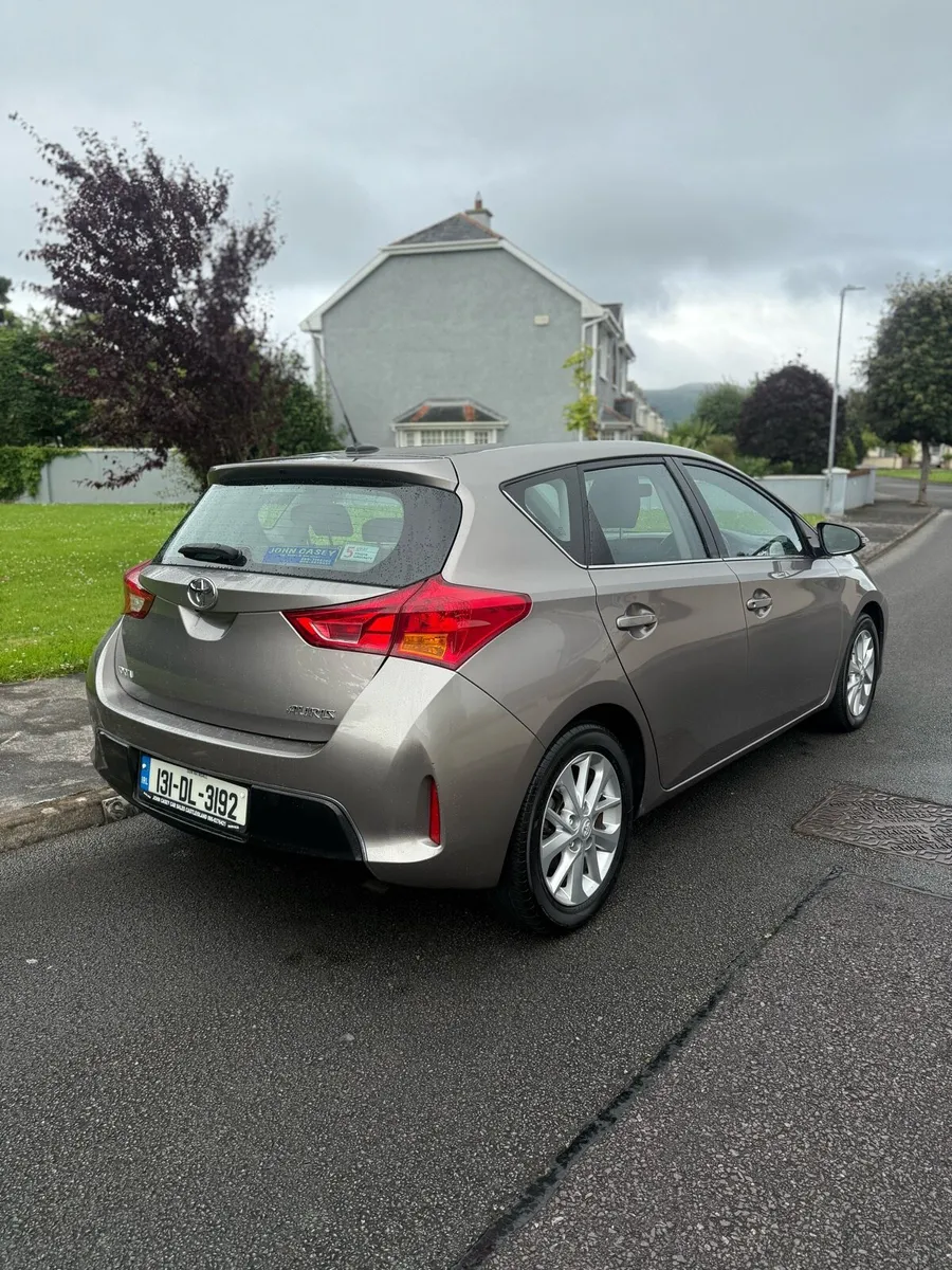 2013 AURIS NCT 09-25 TAX 07-25 - Image 4