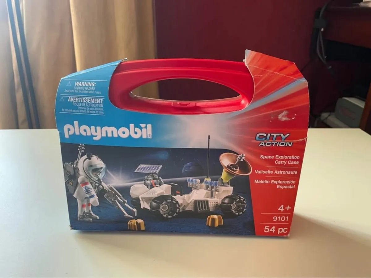 Playmobil City Action Space Exploration CarryCase - Image 1