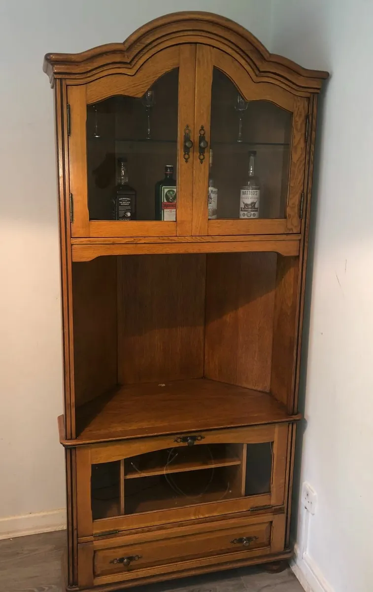 Vintage kitchen dresser / corner display cabinet - Image 1