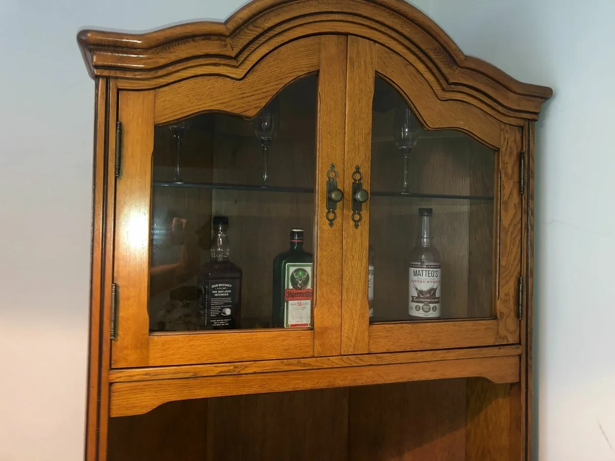 Vintage kitchen dresser / corner display cabinet - Image 2