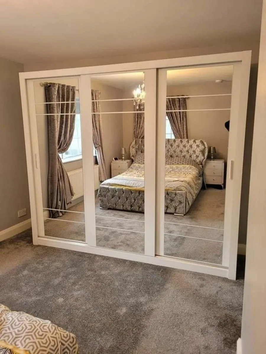 SLIDING DOOR WARDROBES - Image 2