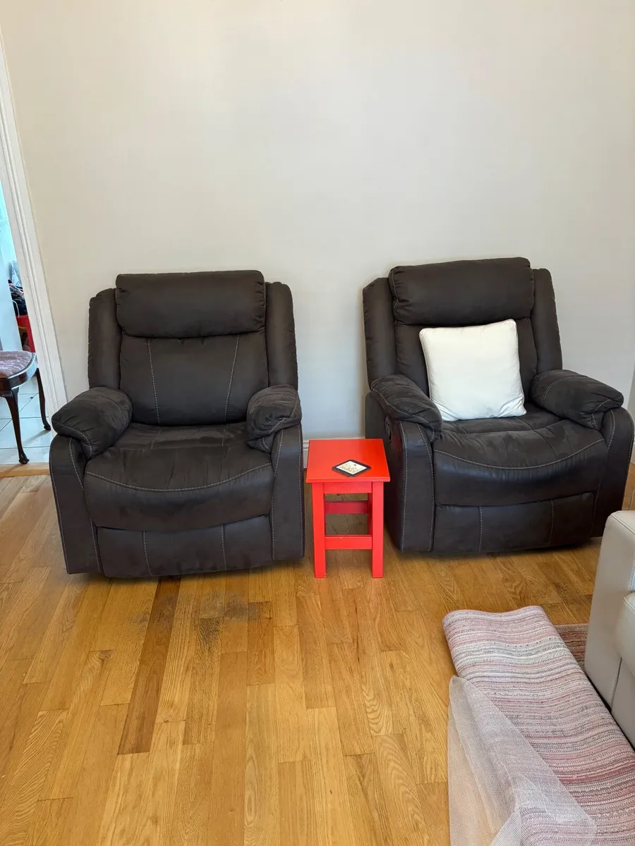 Two armchairs - Image 4