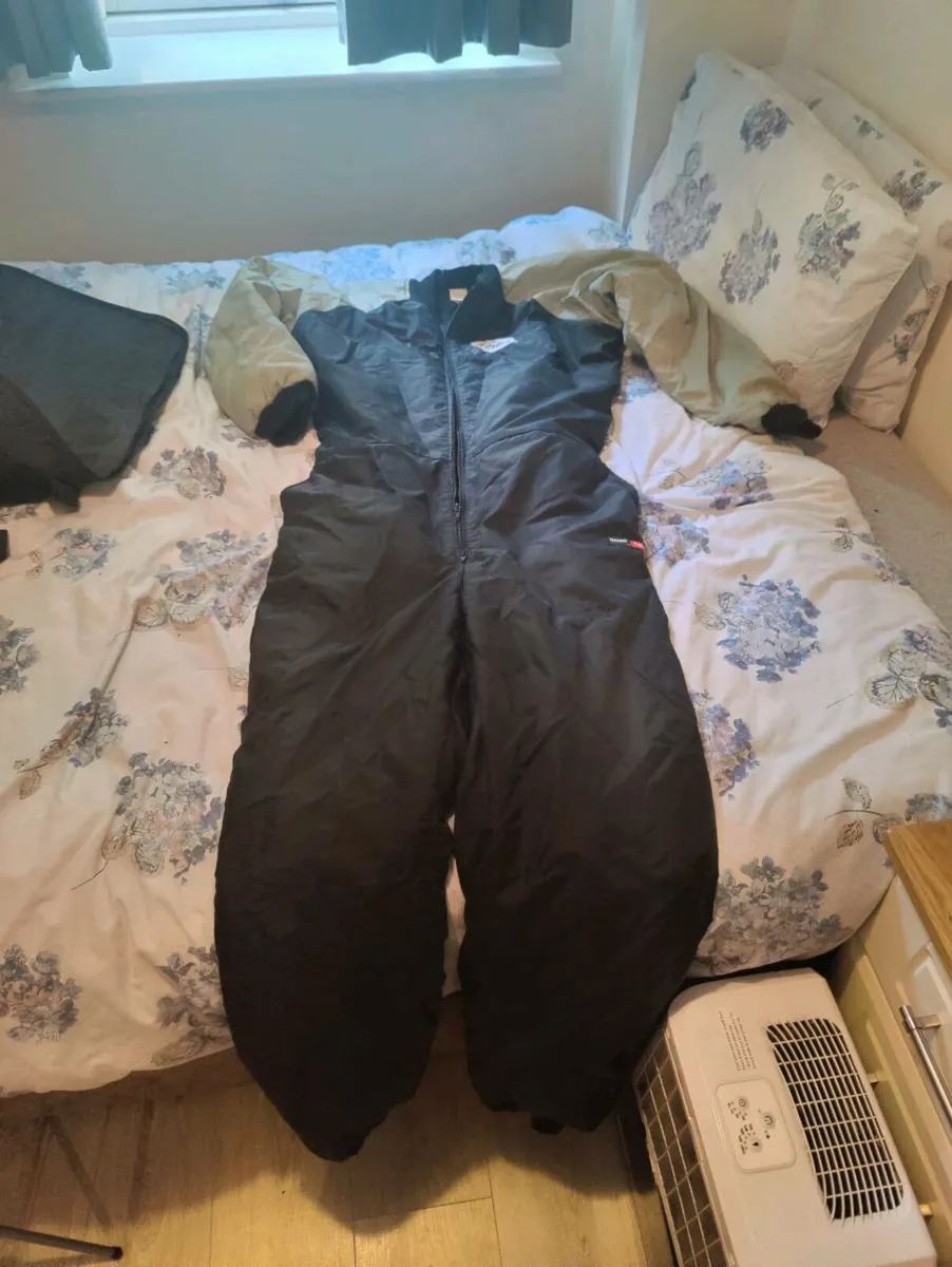 Gates Dry Suit & Undersuit - Image 2