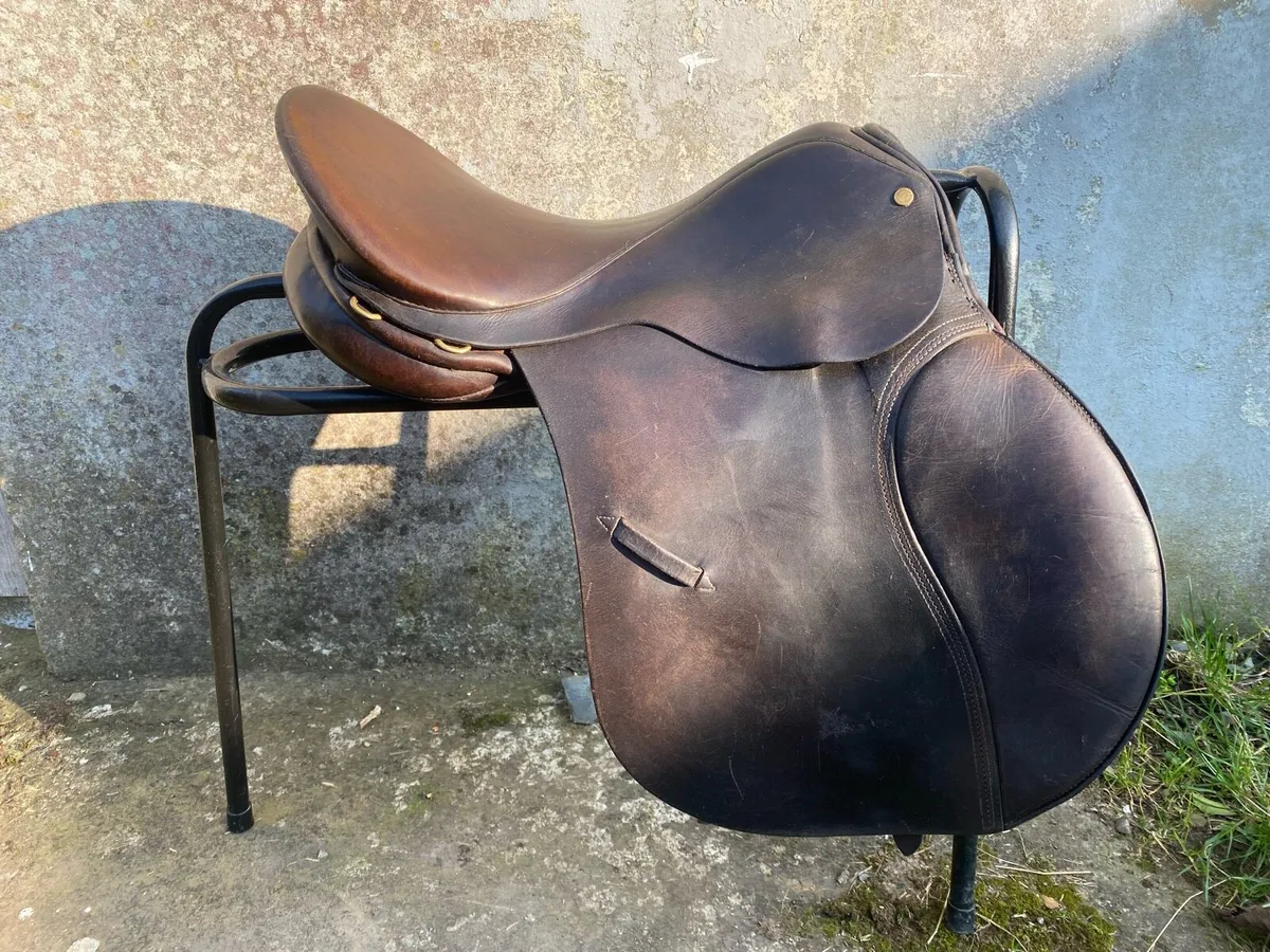 17” Charles mountford Leather saddle - Image 1