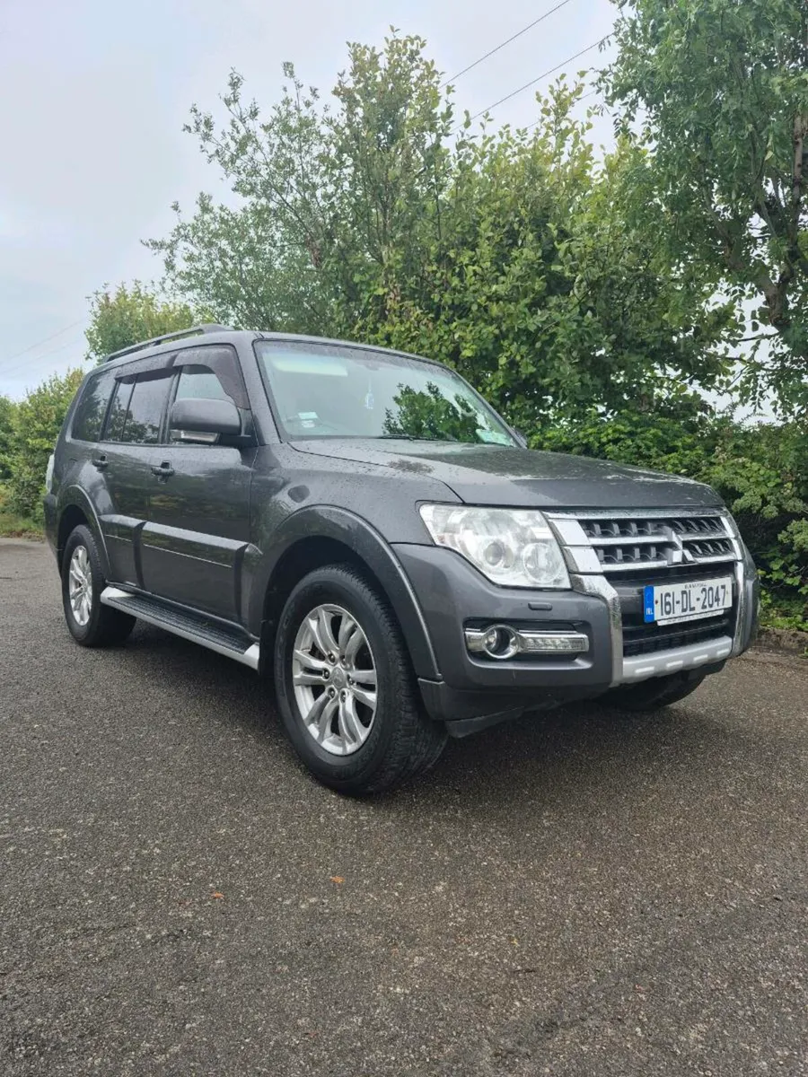 Mitsubishi pajero - Image 1