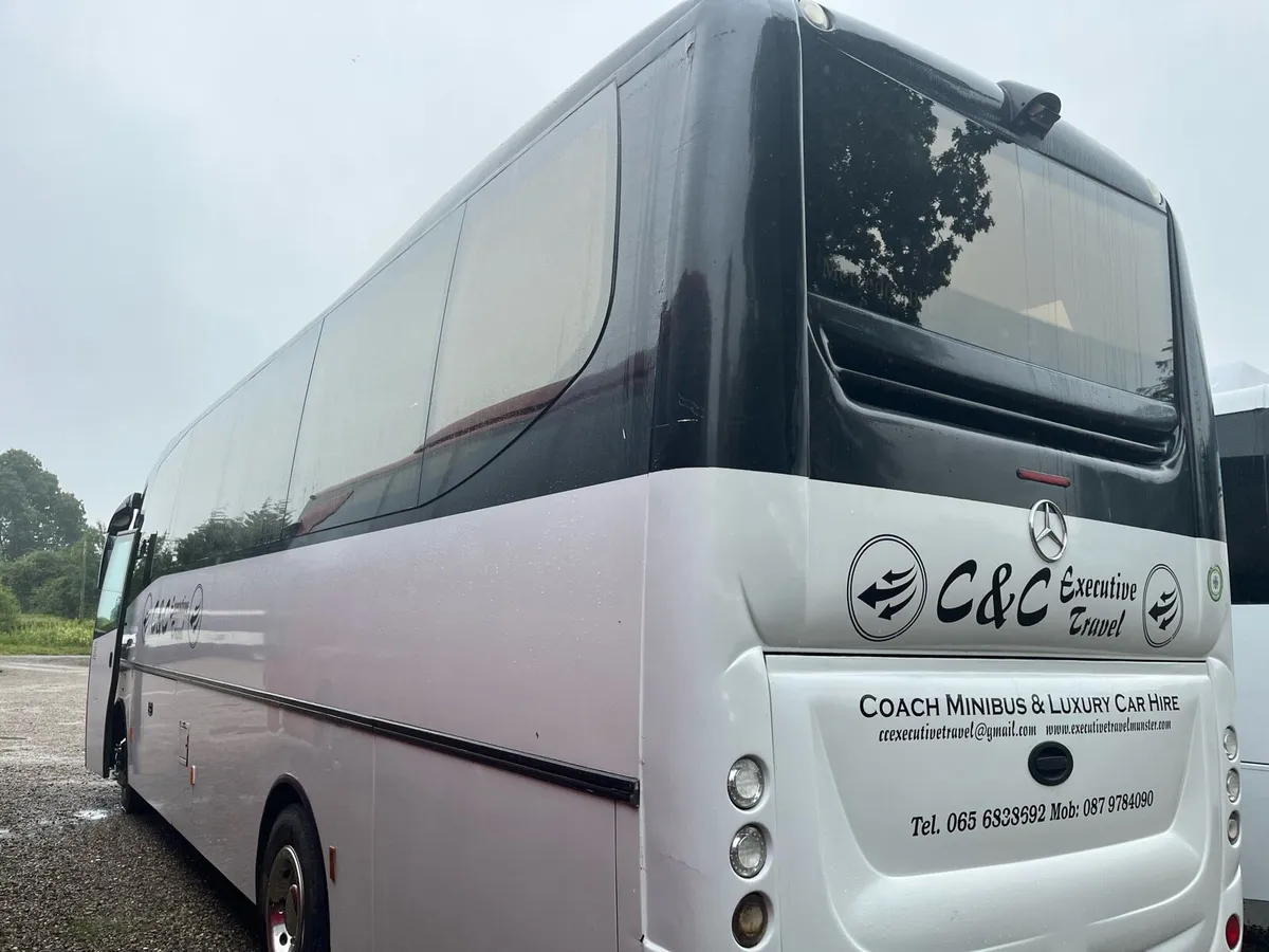 Mercedes 40 seater - Image 3