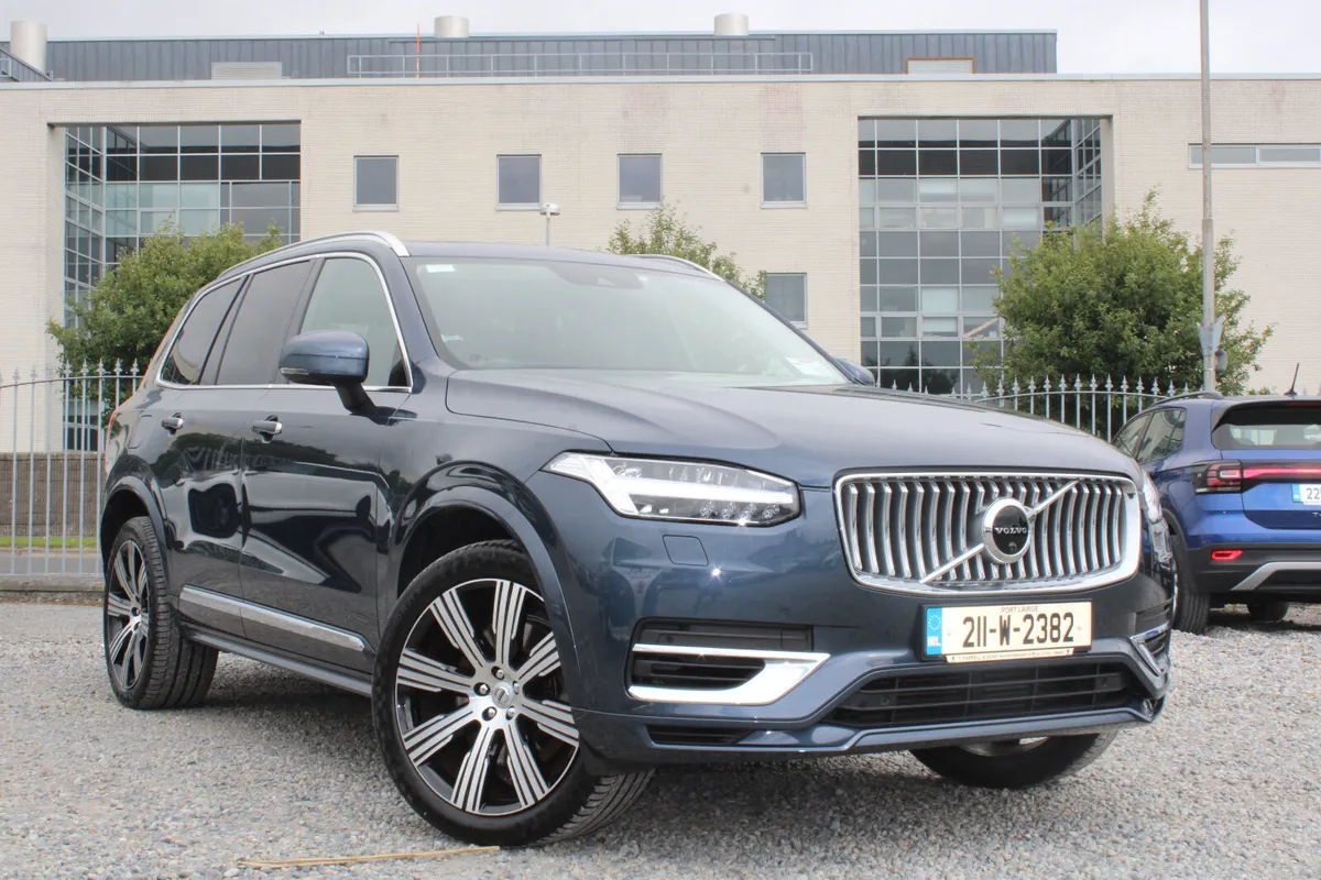 Volvo XC90 INSCRIPTION PRO T8 AWD 5DR - Image 1