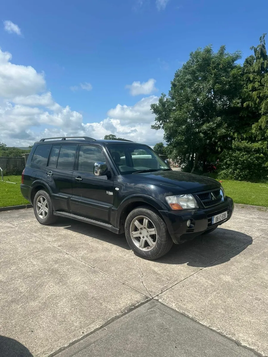 Mitsubishi Pajero 2006 - Image 3