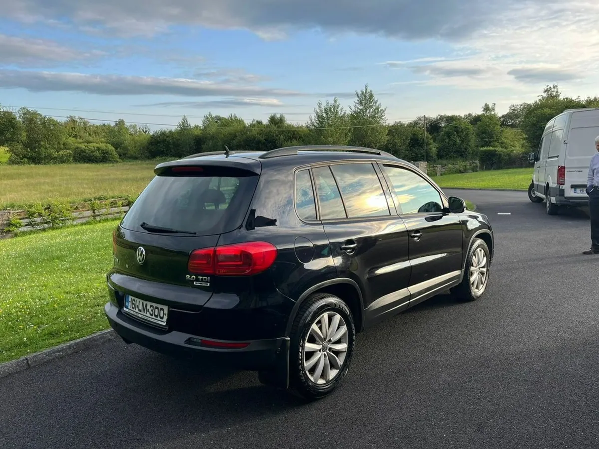 Volkswagen Tiguan 2016 - Image 3