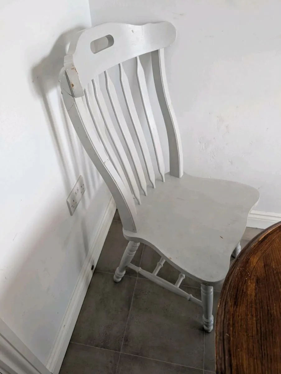 Extendable Dining Table and Chairs - Image 2