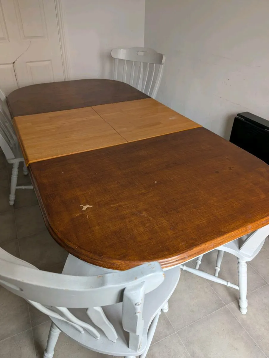 Extendable Dining Table and Chairs - Image 4