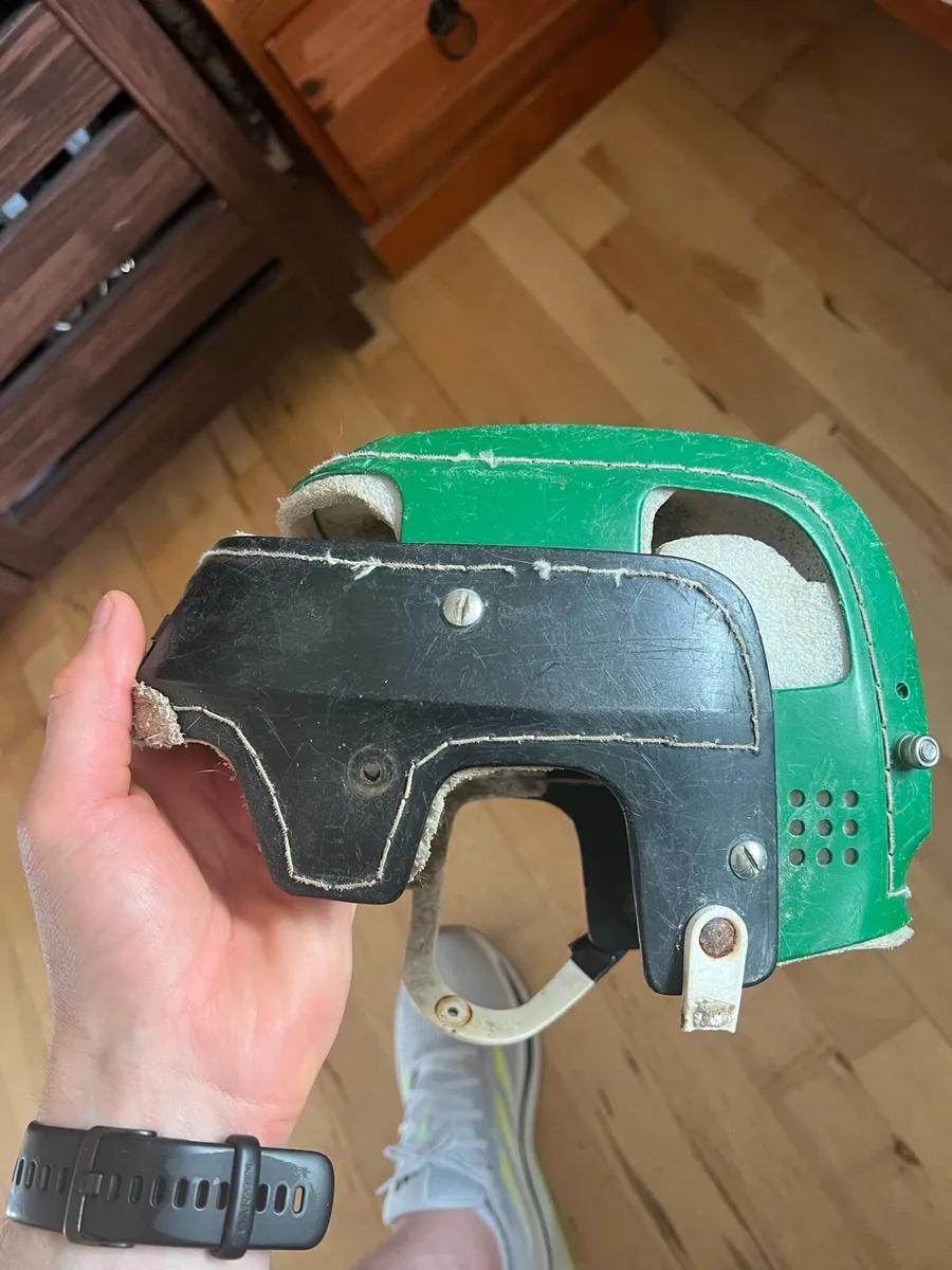 Black Top Piece for Oldstyle SK100 Cooper - Image 1