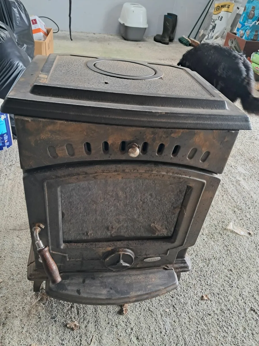 Stove - Image 1