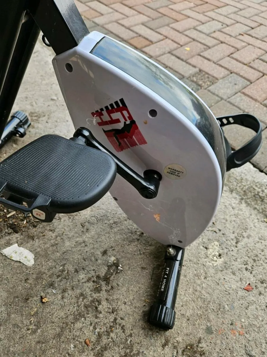 Exercise bike - Image 3