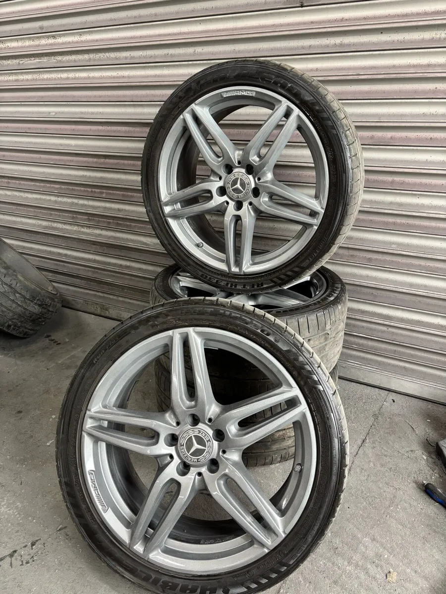 19” E-Class AMG Alloys - Image 1