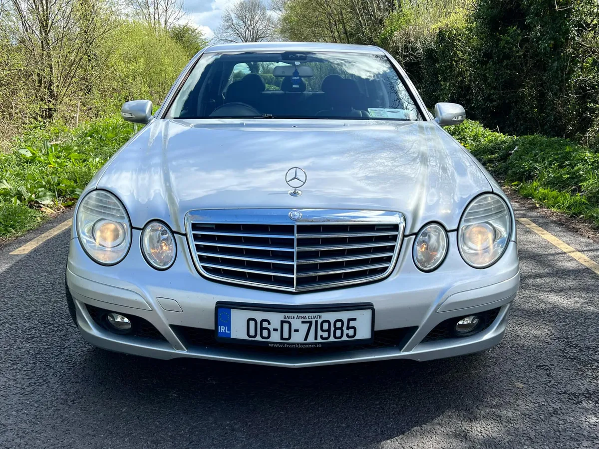 Mercedes-Benz E200 2006 Automatic 1.8P nct 12/25 - Image 3