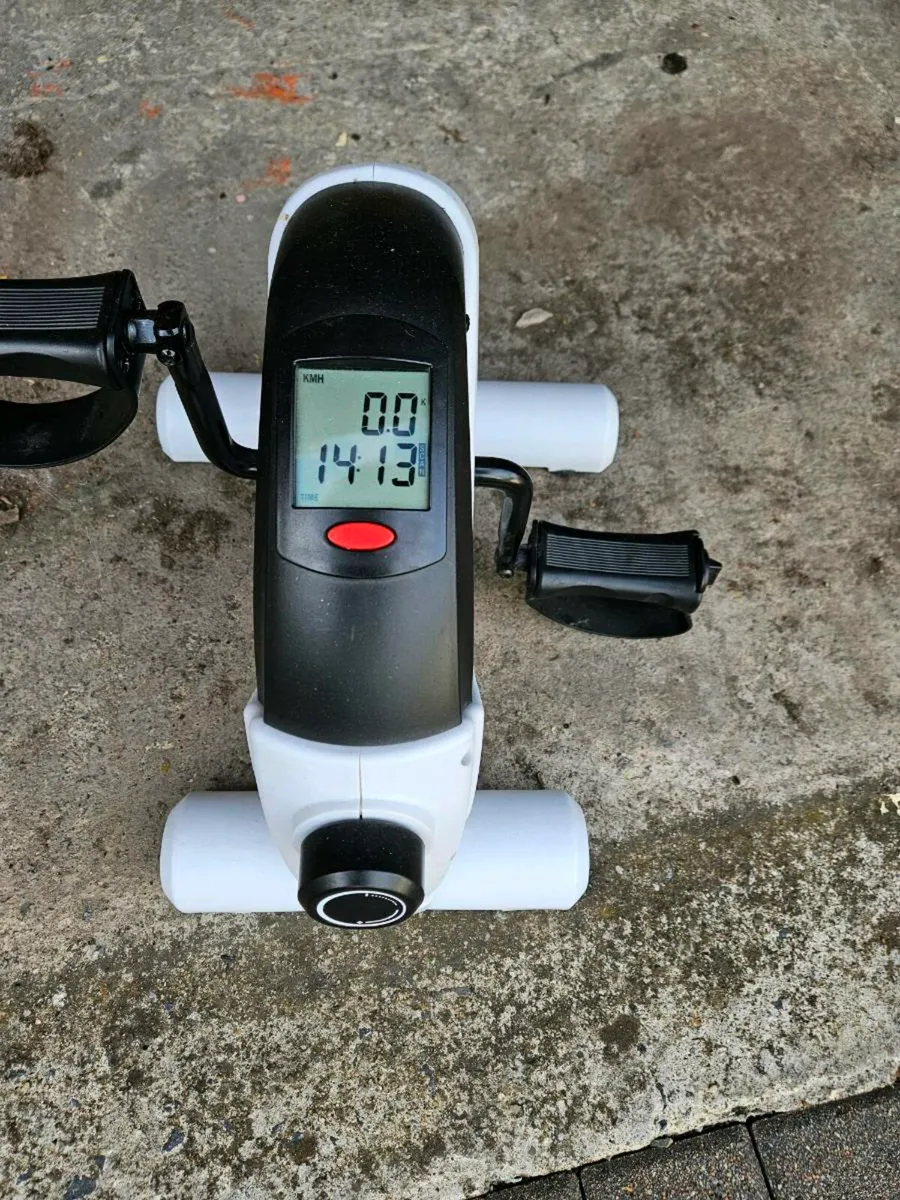 Mini exercise bike - Image 1