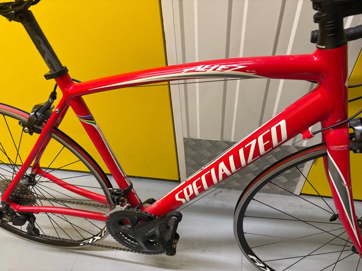 Specialized Allez Elite Road Bike - Image 1