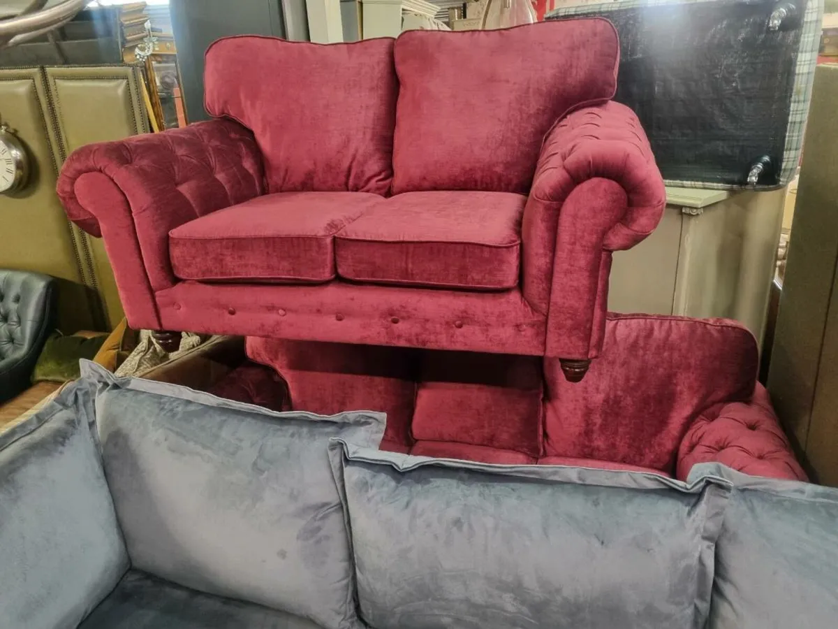 3&2 seater suite