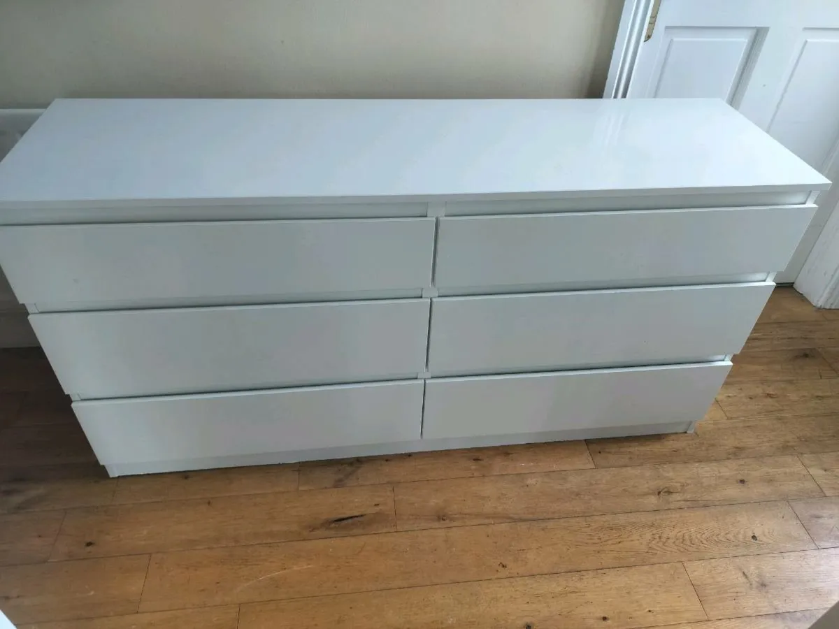 Chest of 6 drawers - Image 1