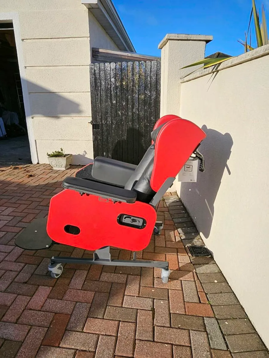 Therapeutic wheelchair - Image 4