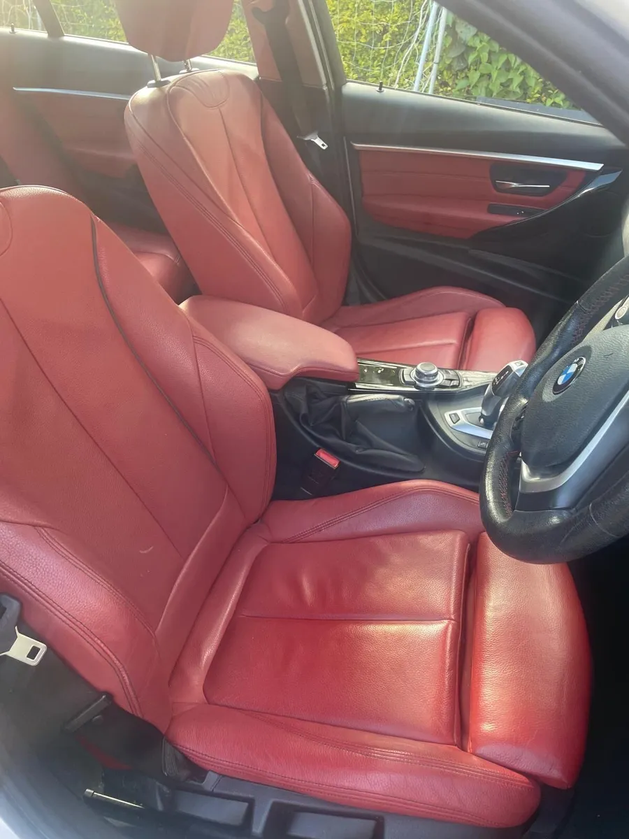 BMW 3 Series 330e - Image 3
