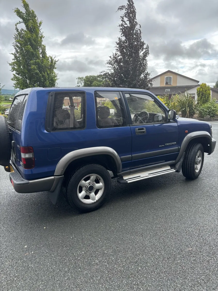 Isuzu trooper - Image 3
