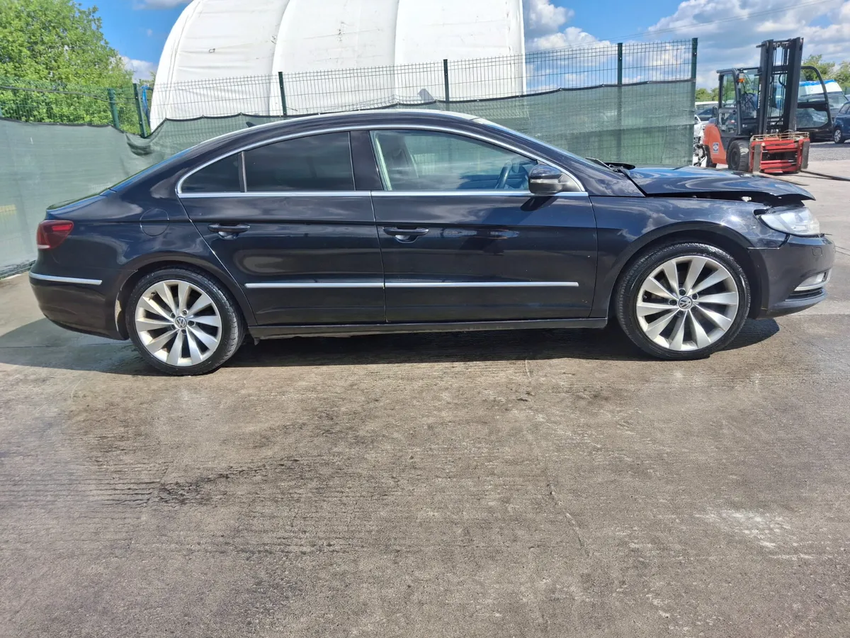 ?2014 Volkswagen Passat CC  GT 2.0 TDI - Image 4