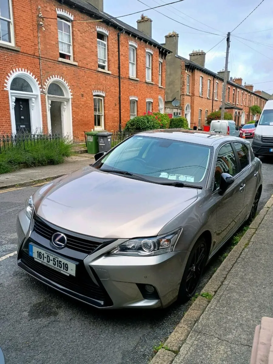 Car - Image 1