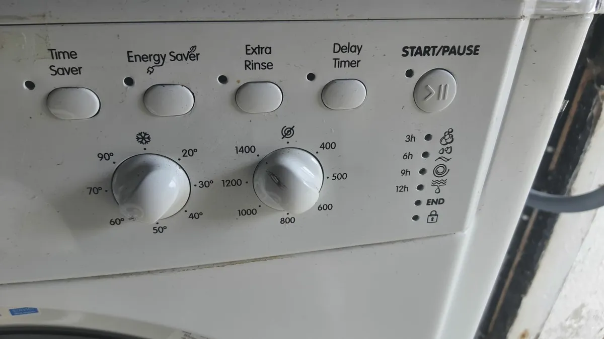 Indesit washing machine - Image 2