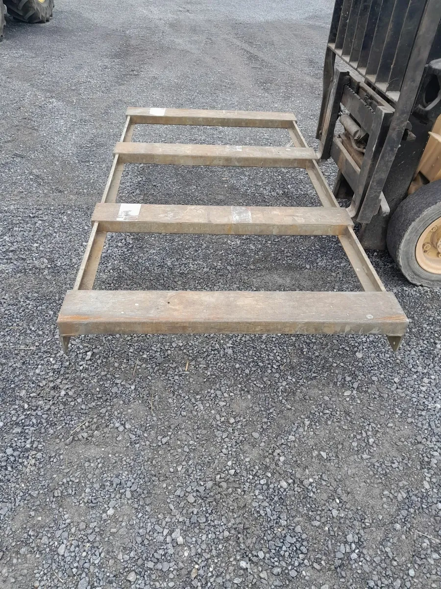 Galvanised Steel Frame 8x4'2 - Image 1