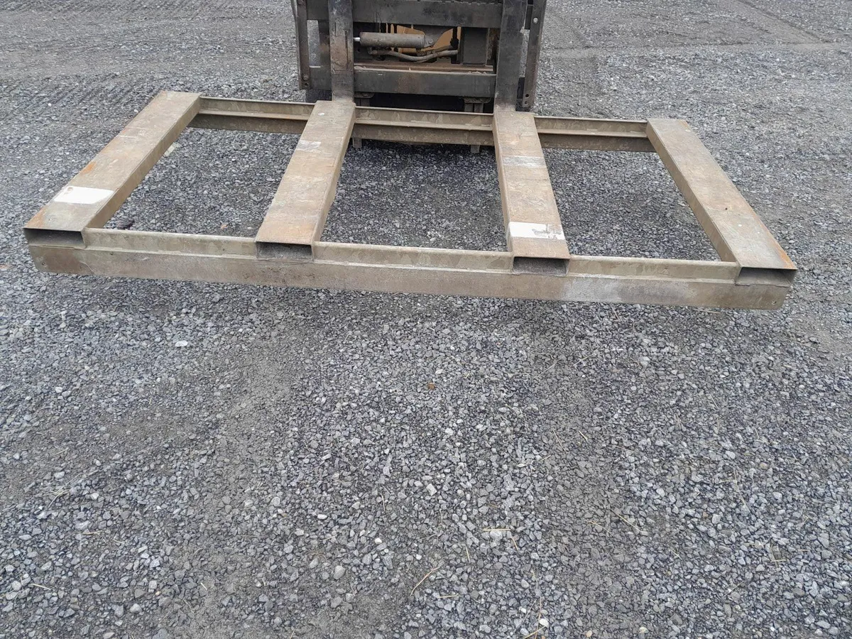 Galvanised Steel Frame 8x4'2 - Image 2