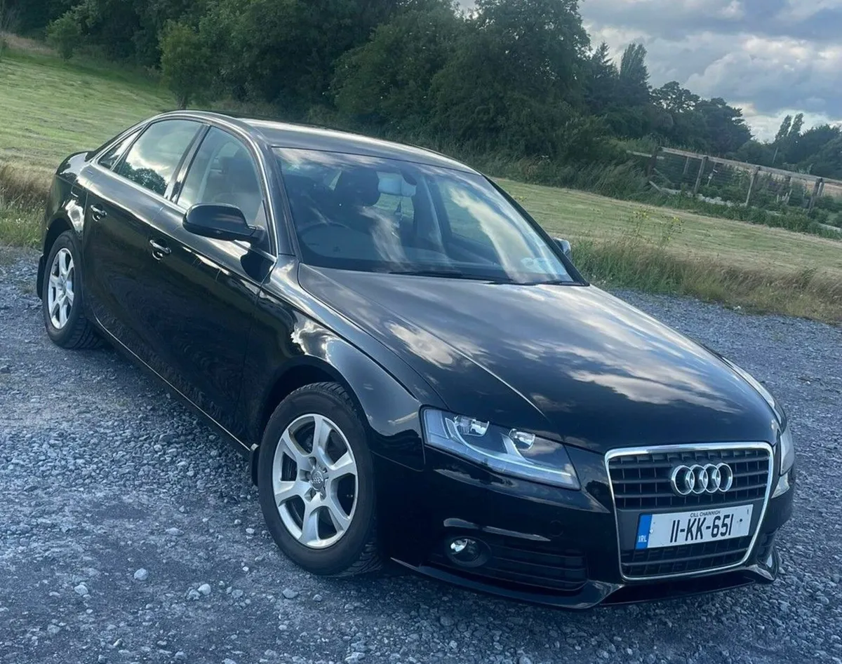 Audi A4 2011 - Image 2