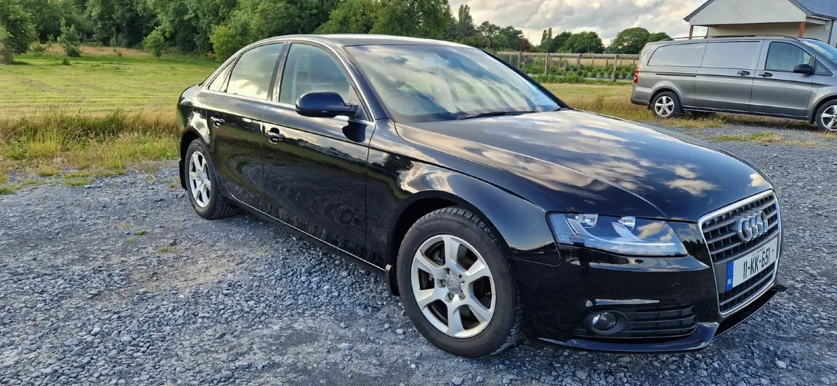 Audi A4 2011 - Image 1