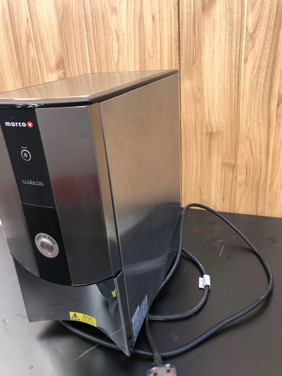 Hot water dispenser - Image 3