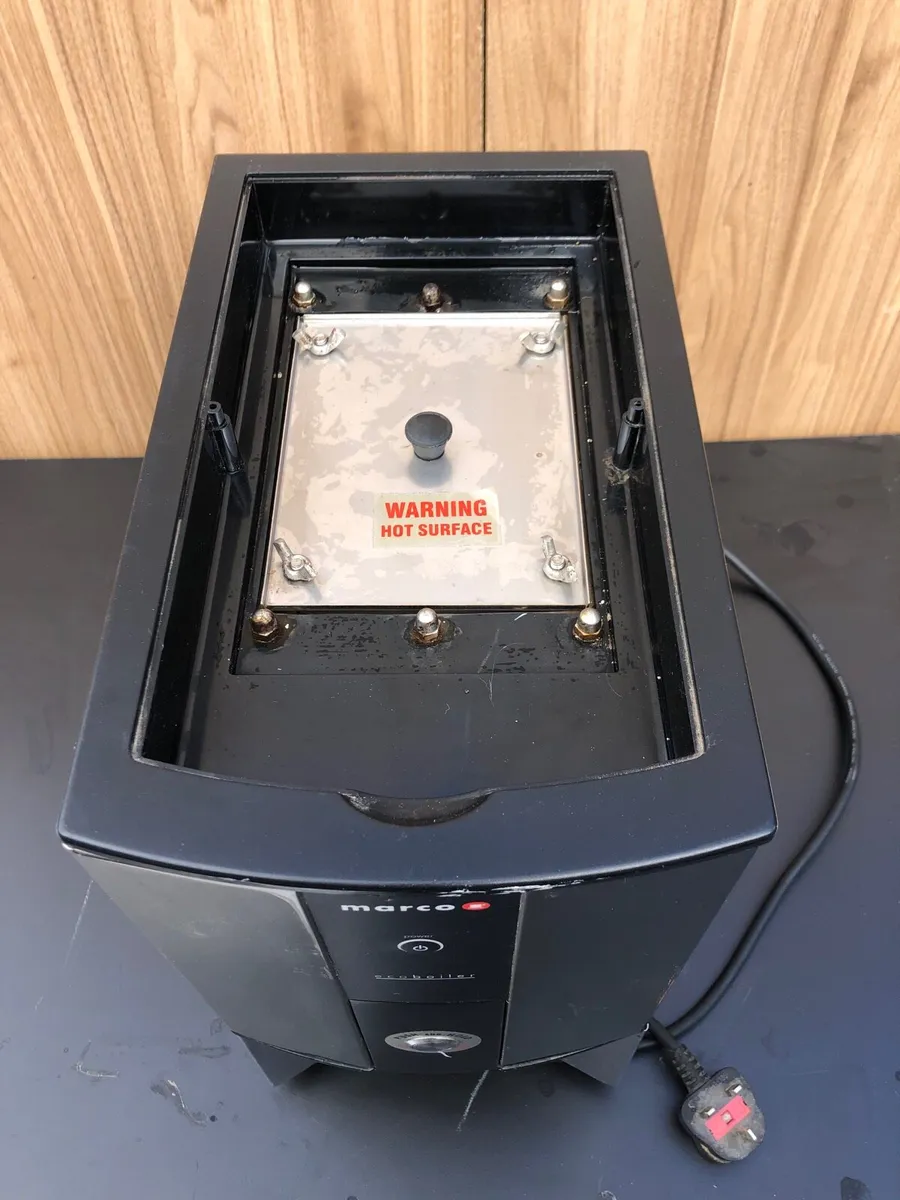 Hot water dispenser - Image 4