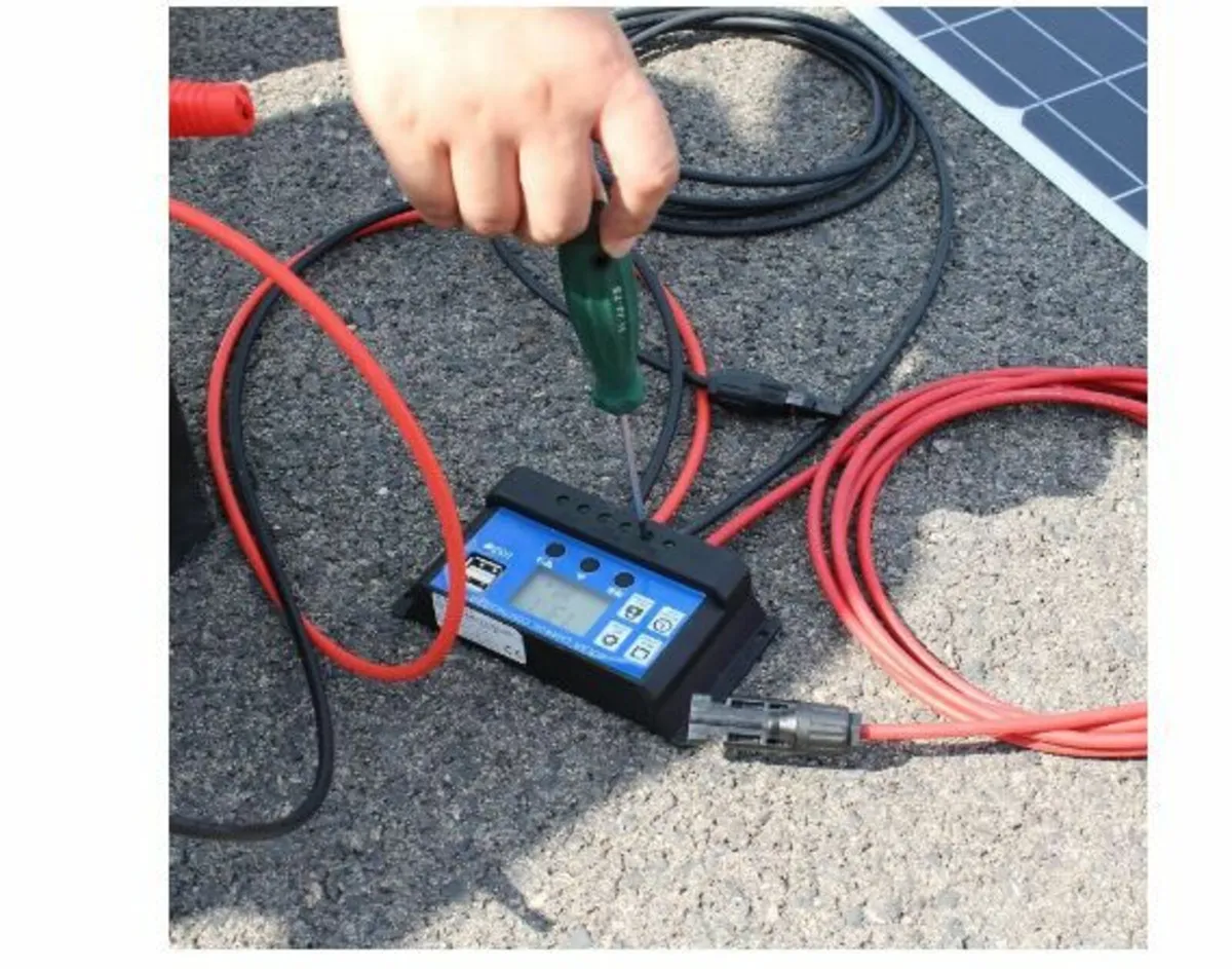 200 W Flexible Solar Panel Kit 2 Pieces - Image 2