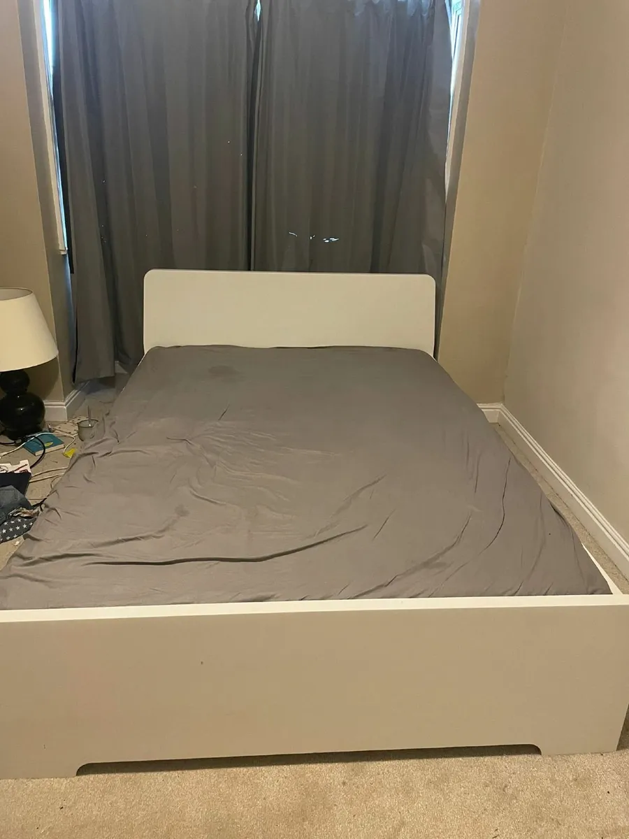 Double bed