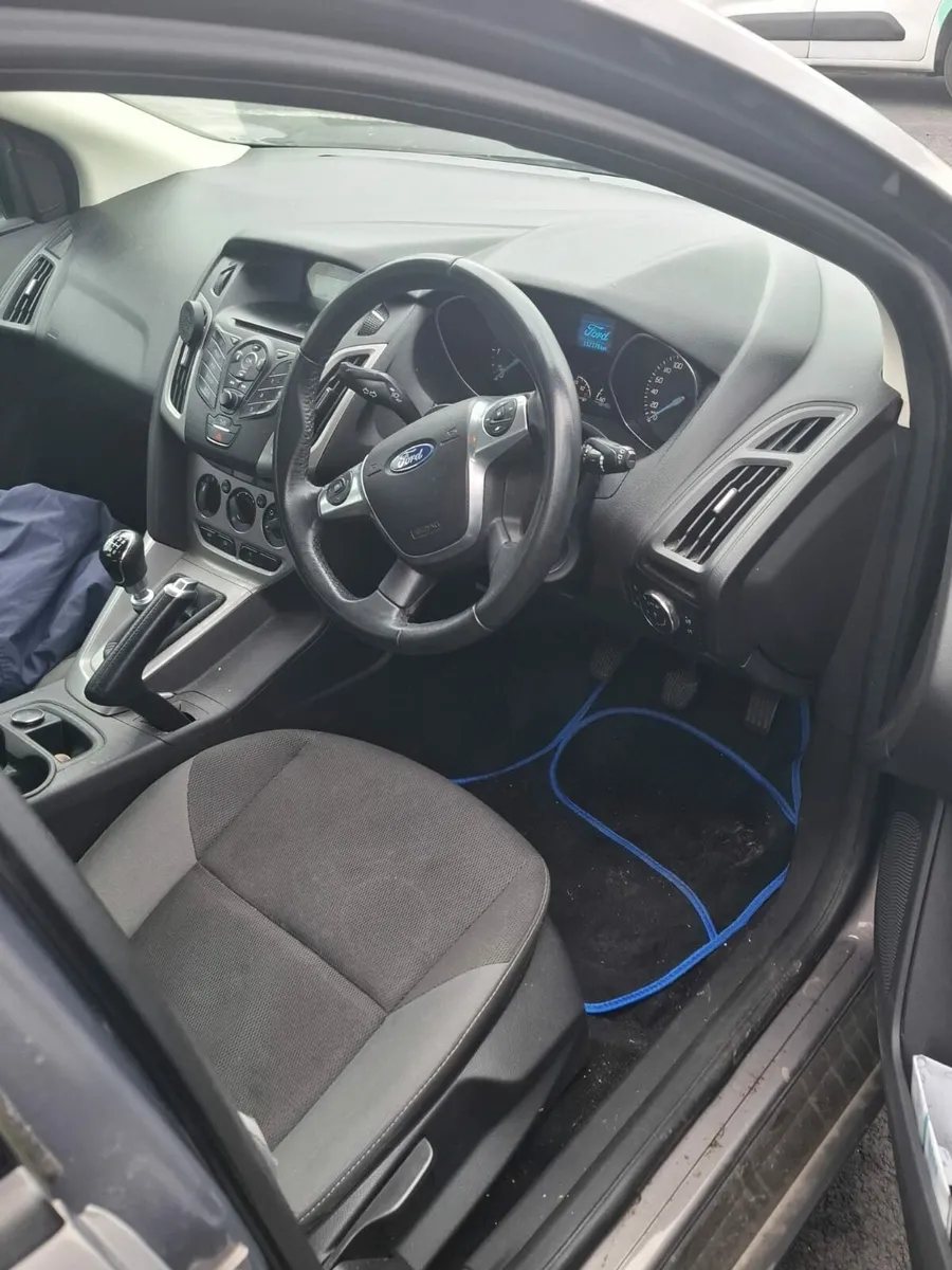 Ford Focus - Image 4