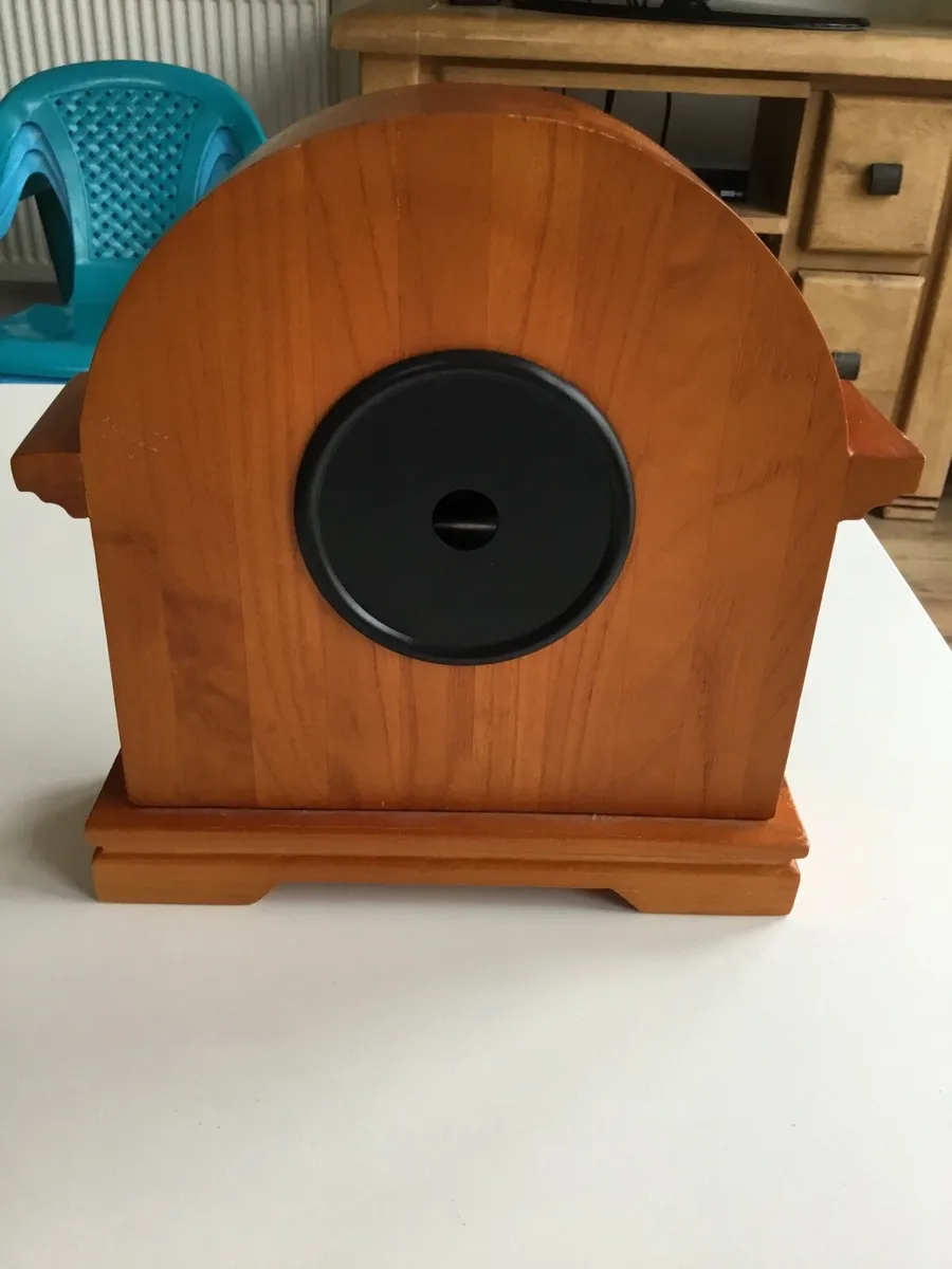 Battery mantle clock - Image 2
