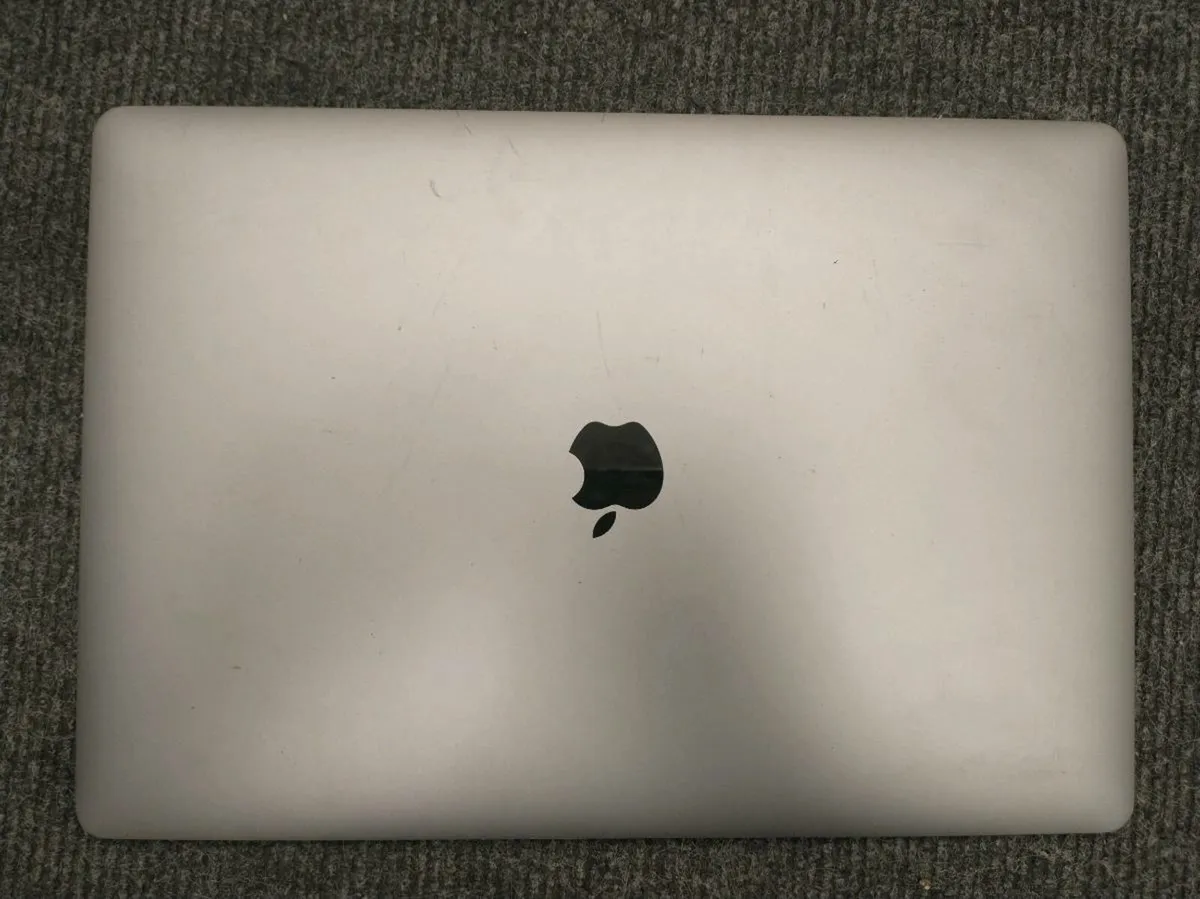 LAPTOP - Image 1