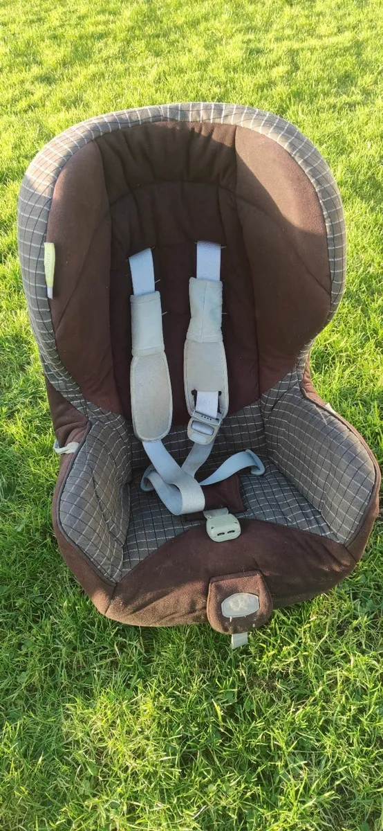 Childs Car Seats - Image 4