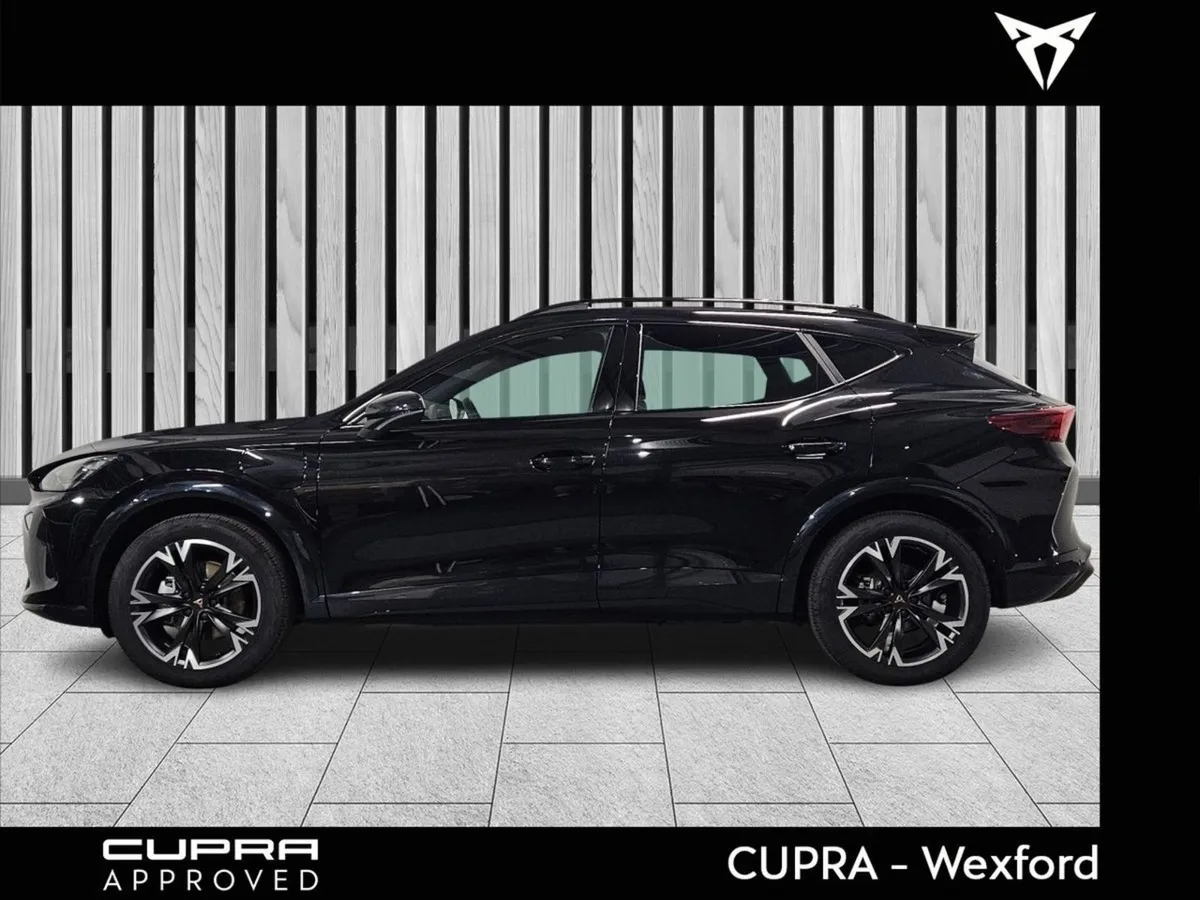 Cupra Formentor 1.5 TSI Ehybrid 204BHP - Image 4
