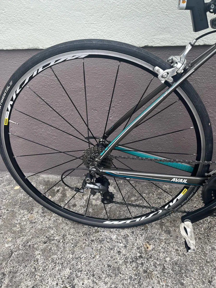Giant Avail Road bike. - Image 3