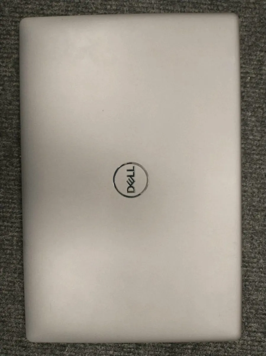 Laptop - Image 2