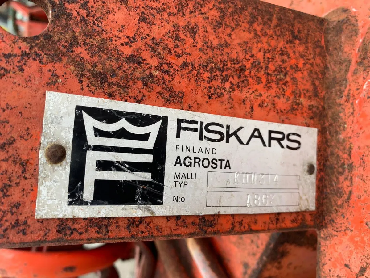FISKARS 3F 14"/16" AUTO RESET PLOUGH - Image 4
